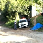 viatura da PM preserva área