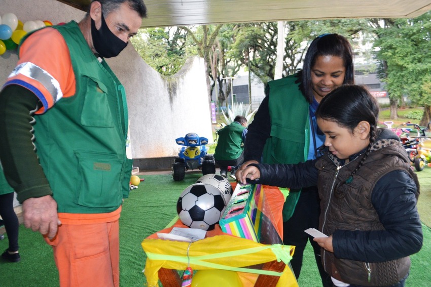 Brinquedos doados nas Estações de Coleta de Sto.André beneficiam 600 crianças