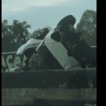 carro capotado na avenida dos Estados