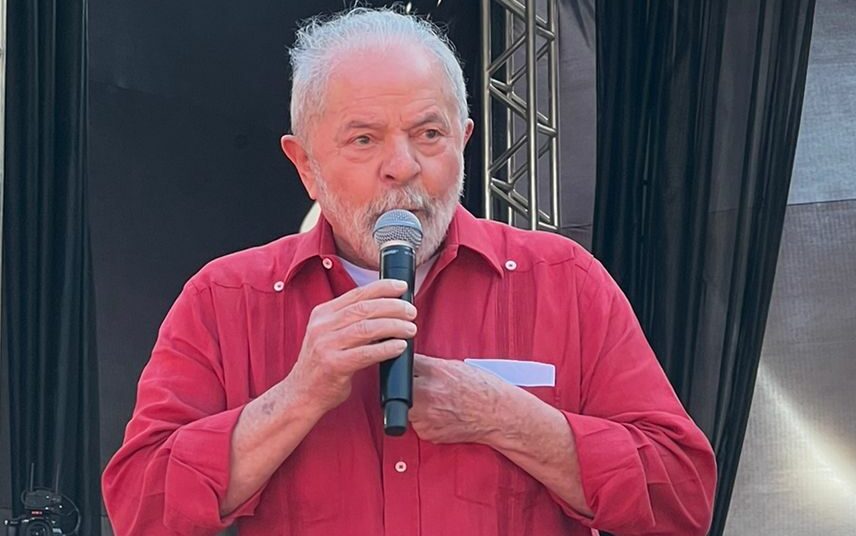 Em Diadema, Lula agradece Maninho por agredir empresário e recebe críticas