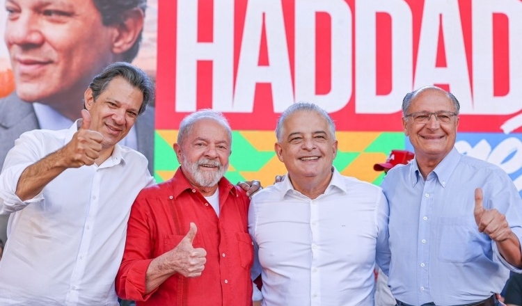 Lula, Alckmin e Haddad participam de ato em Diadema
