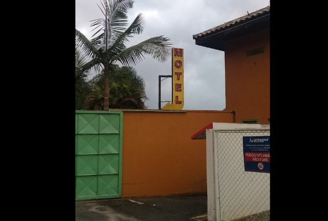 fachada de motel em Rio Grande da Serra