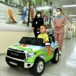 criança recebe alta no CHM