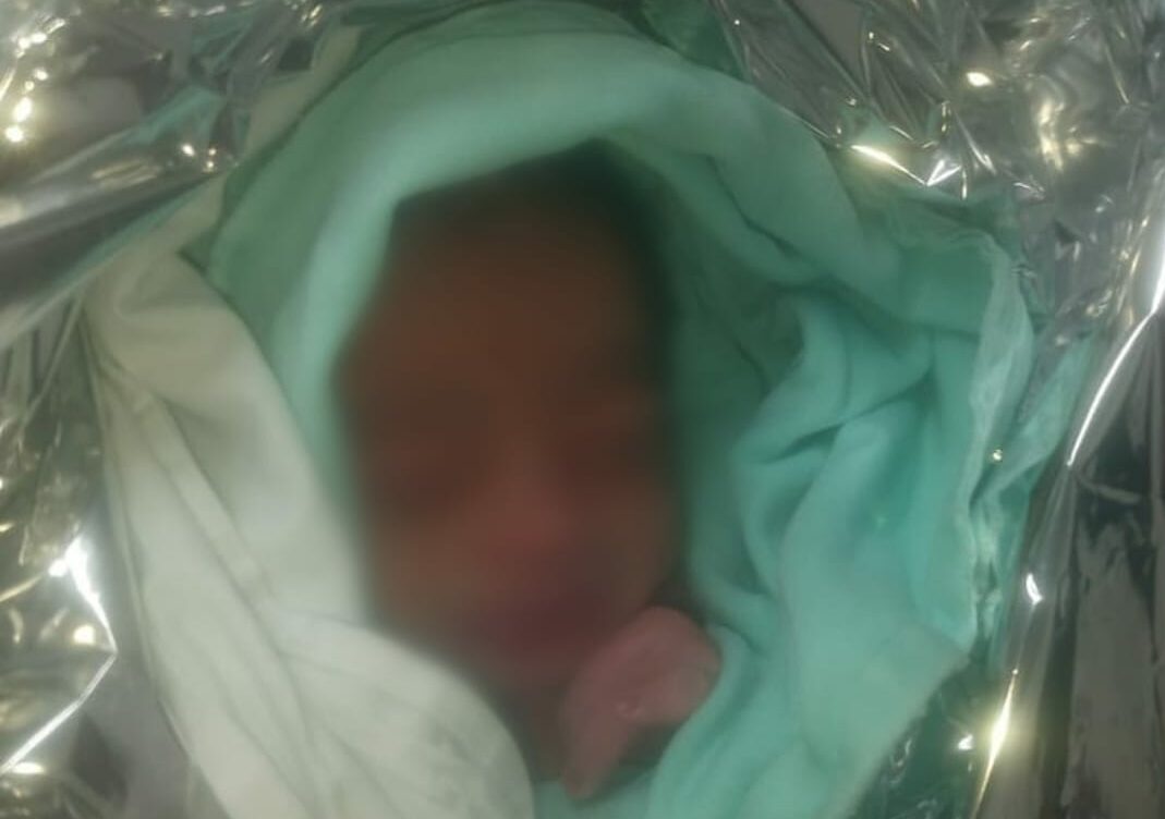 Bebê é encontrado em saco de lixo em Mauá