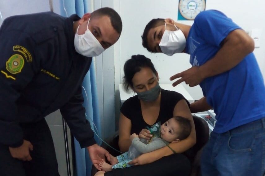 Guardas Municipais de São Bernardo salvam bebê engasgado