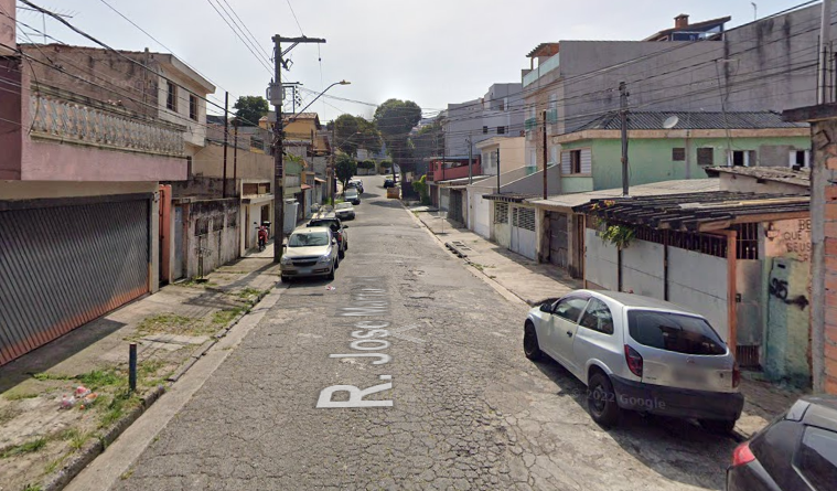 rua José Marruchel, no bairro Vila Linda, em Santo André