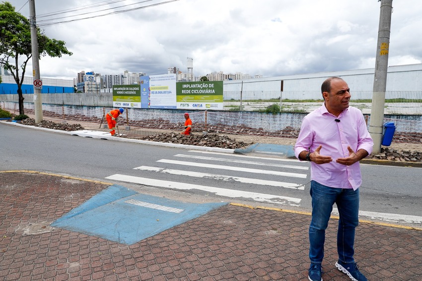 Em S.Caetano, Av. Goiás começa a ganhar calçadas verdes e acessíveis