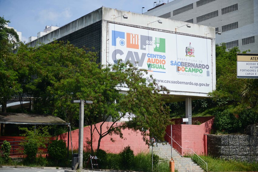 fachada do Centro de Audiovisual de São Bernardo (CAV)