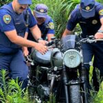 GCMs recuperam moto roubada e escondida em mata