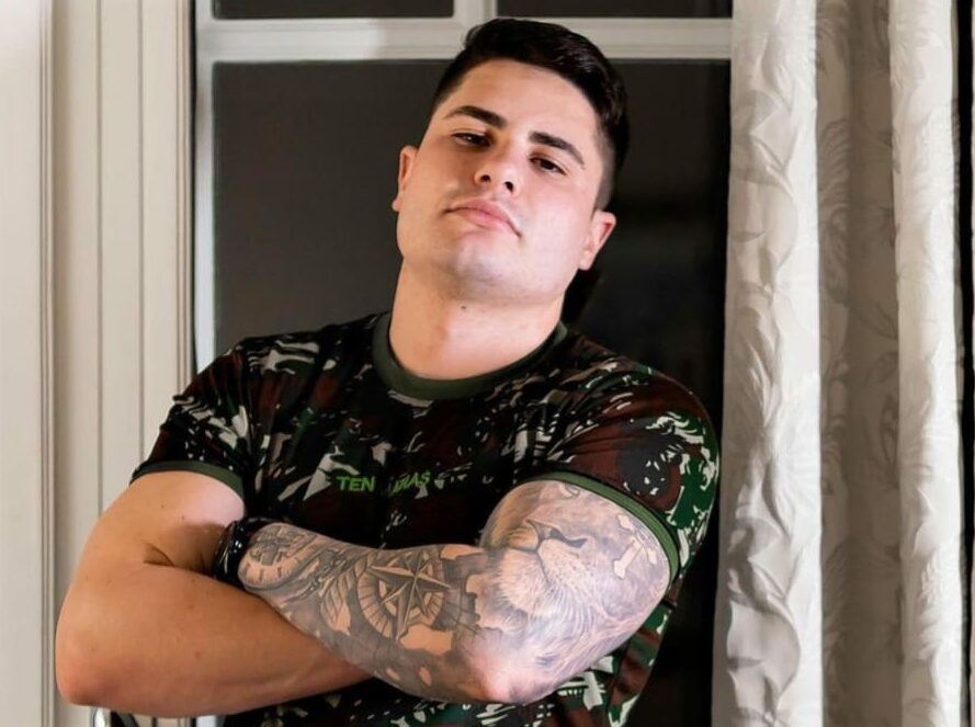 Após separação polêmica, ex de Jojo Todynho anuncia saída do exército