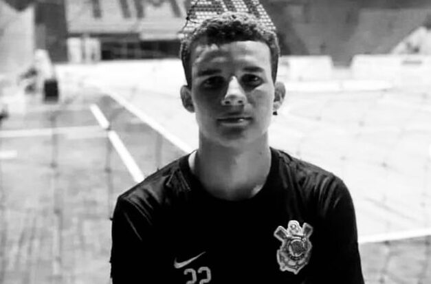 Jogador de futsal do Corinthians sub-16 morre em acidente de trânsito