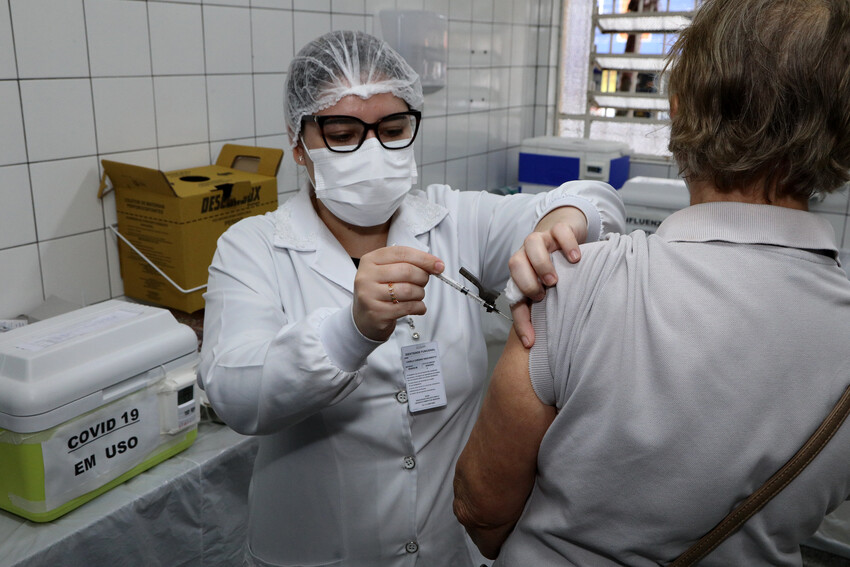 Dia D garante imunização contra influenza para 2 mil pessoas em Diadema