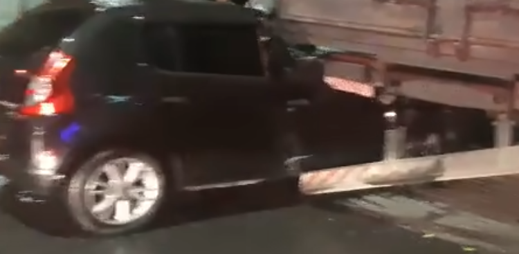 Motorista embriagado colide com caminhão em São Bernardo