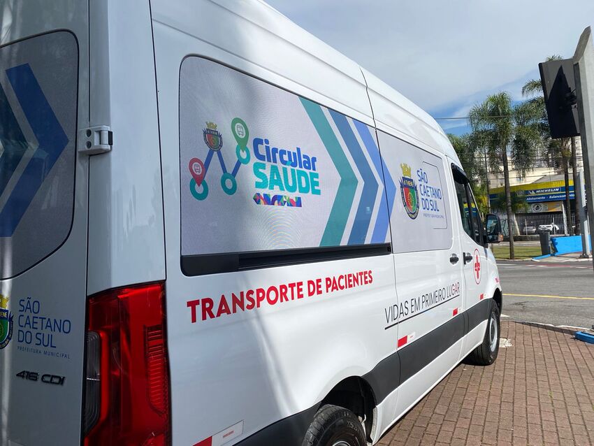 Van para transporte de pacientes em São Caetano