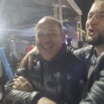 Ao lado de Guto Volpi, Mathias