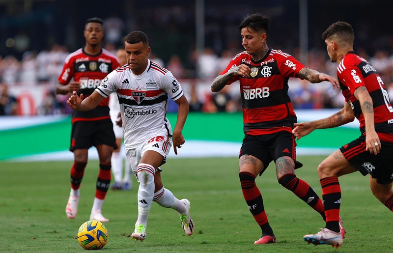 São Paulo e Flamengo em campo