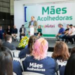 Auricchio no lançamento do mães acolhedoras
