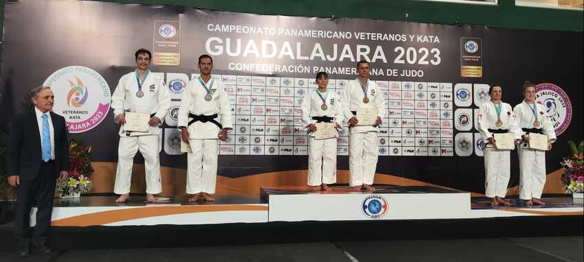 judocas de São Caetano no pódio