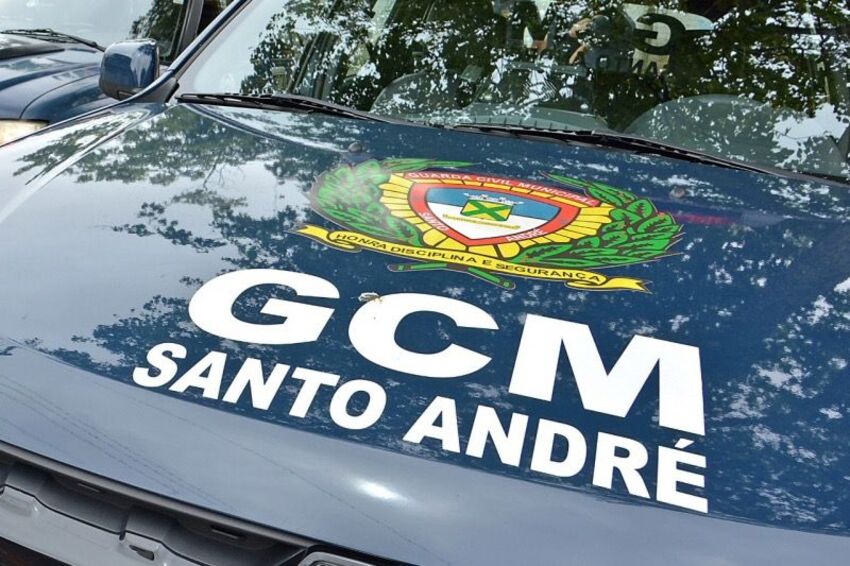 GCM de Santo André frustra tentativa de roubo de celular e apreende menor