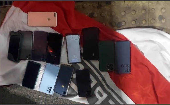 furto de 14 celulares