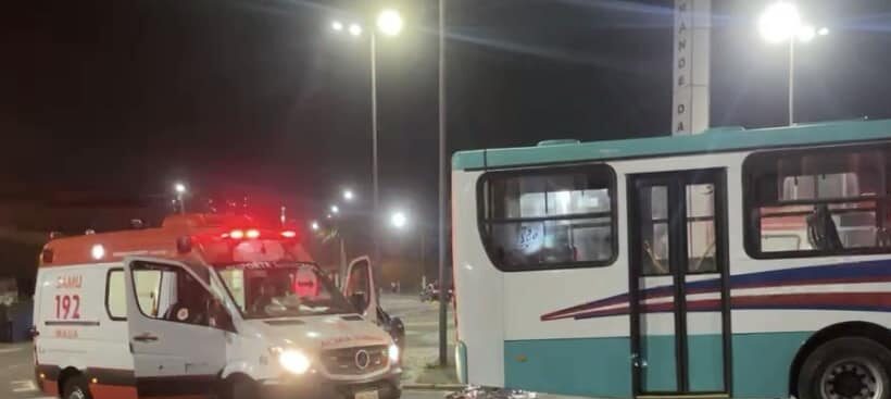 Homem é atropelado por ônibus e morre em Rio Grande da Serra