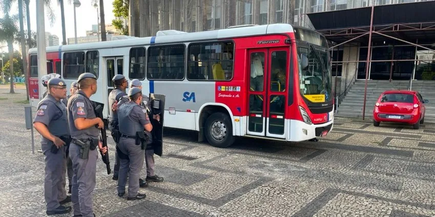 policiais militares