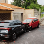 carro batido por foragido