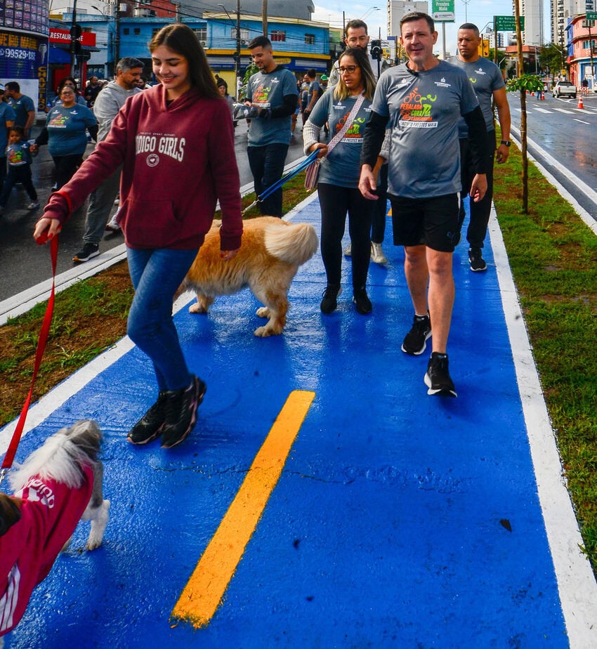 prefeito Orlando Morando na ciclovia da Prestes Maia