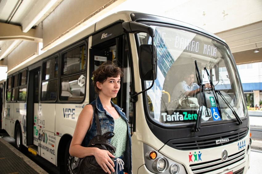 ônibus com tarifa zero