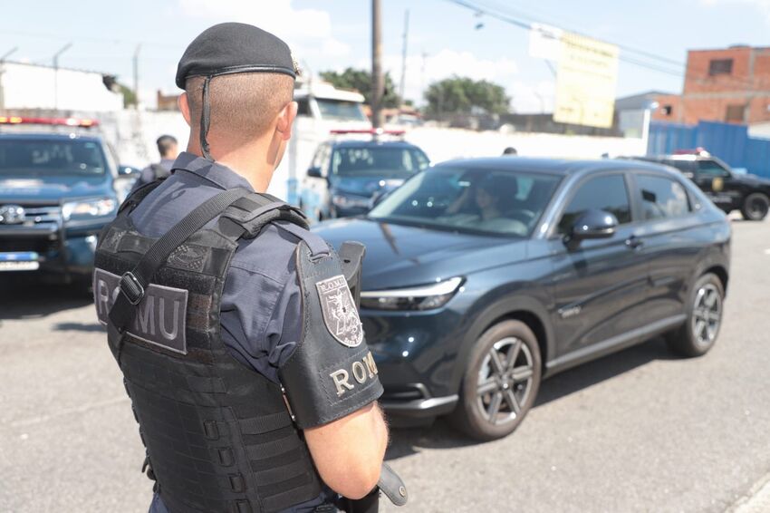 Policial 