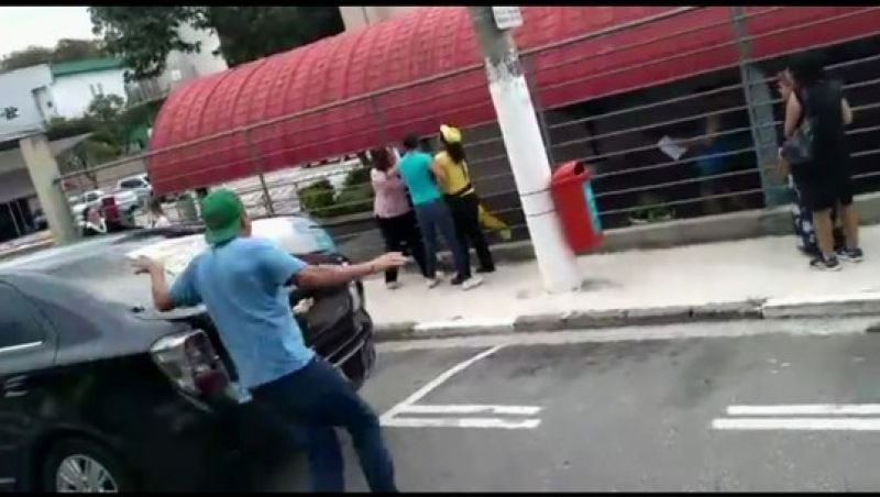 agente de trânsito agredida