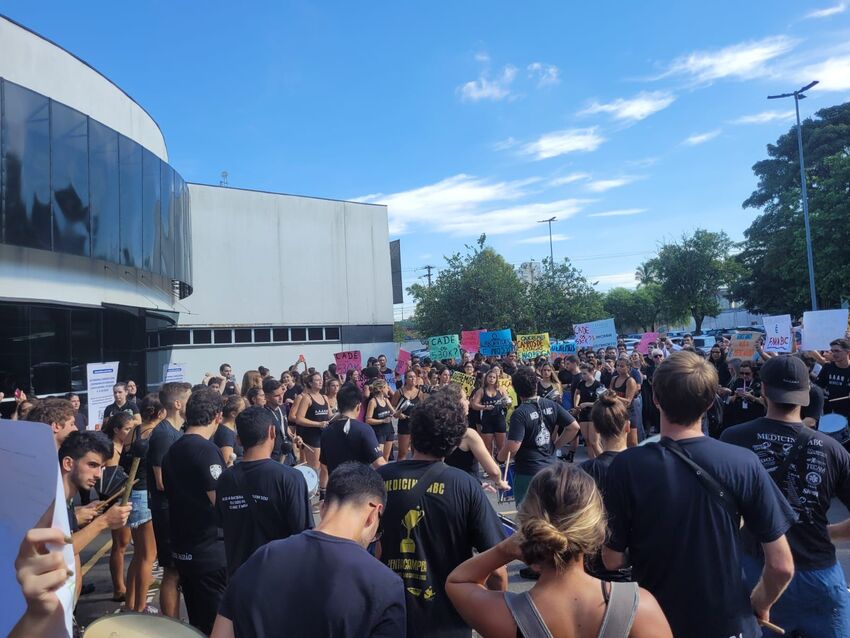 protesto FMABC