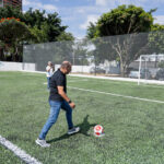 Auricchio no campo de futebol