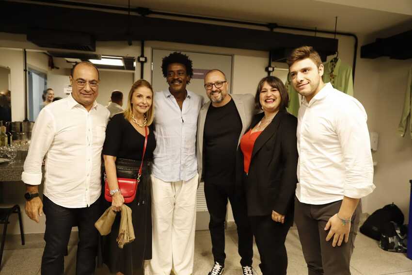 seu Jorge e família Auricchio