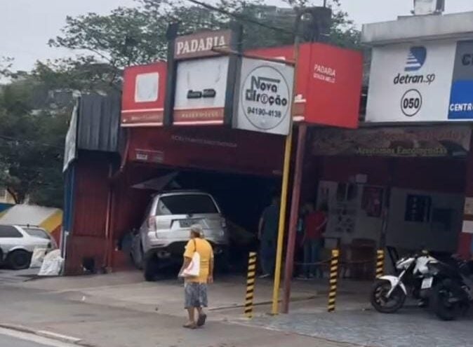carro em loja