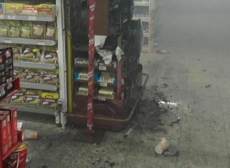 Em Santo André, Coop da Perimetral pega fogo