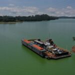 Balsa na Represa Billings