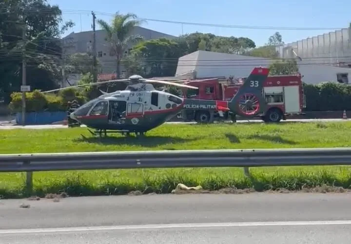 Helicóptero Águia