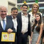 Apresentadores Edu Guedes e Ana Hickmann