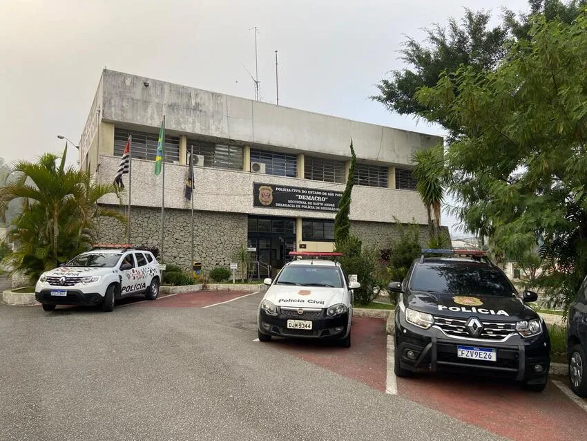 fachada da delegacia de Ribeirão Pires