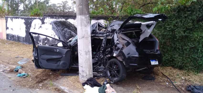 acidente na avenida presidente Costa e Silva