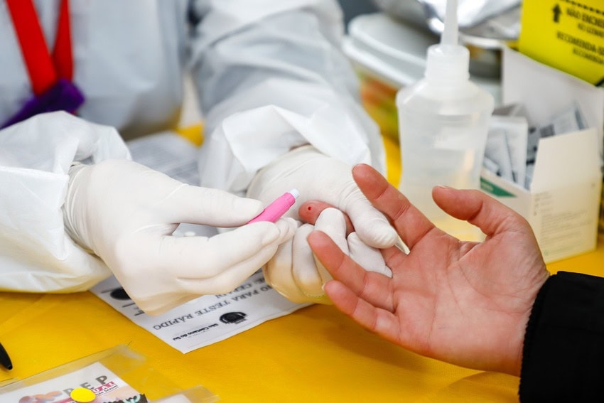São Caetano realiza testagem rápida e orientações contra hepatite durante o Julho Amarelo