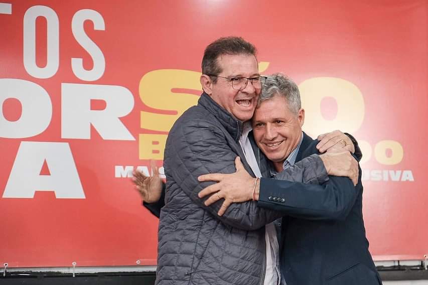 ministro do Desenvolvimento Agrário e Agricultura Familiar, Paulo Teixeira, esteve em São Bernardo nesta sexta-feira (12) para participar do ciclo de debates que serve de base para a construção do programa de governo do pré-candidato à Prefeitura, Luiz Fernando