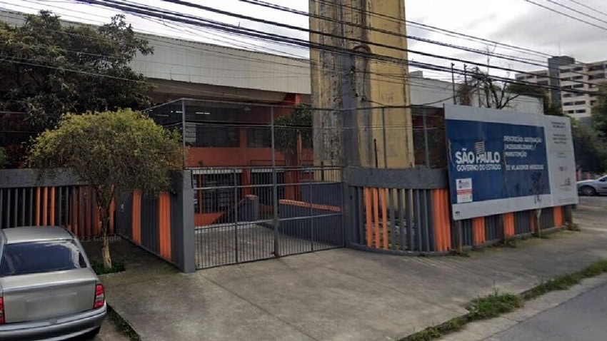 fachada da Escola Vladimir Herzog