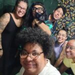 Influenciadora e funcionários