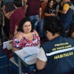 Santo André entrega 104 matrículas para moradores do Núcleo Pedro Américo