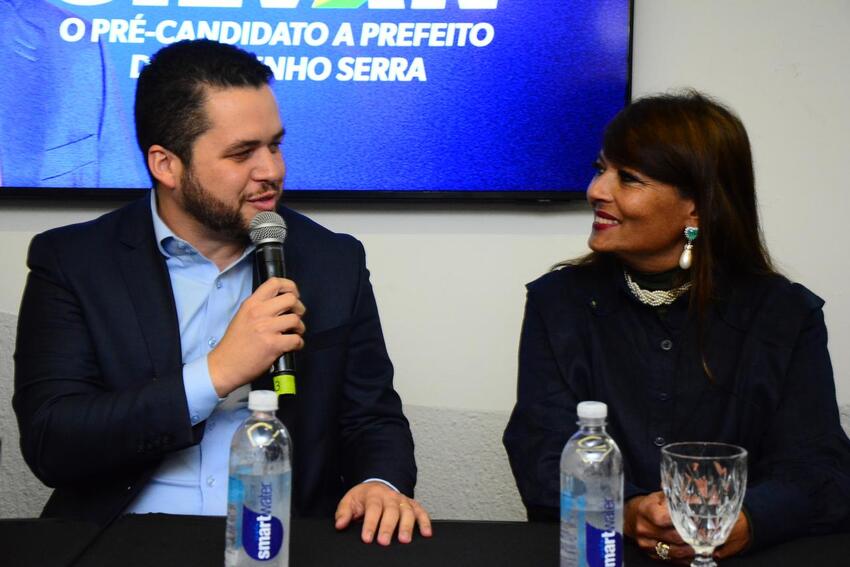 Gilvan Júnior e Silvana Medeiros