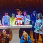 Teatro Municipal de Santo André recebe peça Divertidamente, tributo aos Beatles e stand-up
