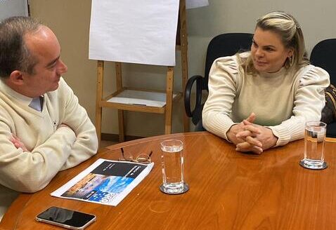 Presidente Carla Morando inicia os trabalhos da CPI das Empresas de Telecomunicações e participa de audiência com o diretor do PROCON-SP