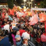 Caminhada no Serraria dá início à campanha de Filippi